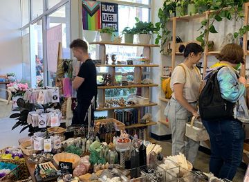 california/oceanside/shop/moonlight-and-sage