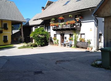 slovenia/bohinj/shop/mercator