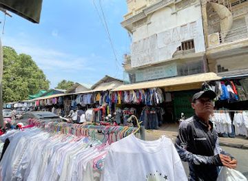cambodia/phnom-penh/shop/clothes-shop