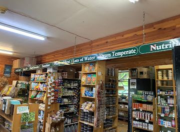 oregon/cascade-mountains/shop/treebird-market