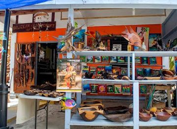 belize/toledo-district/shop/belizean-handicraft-placencia