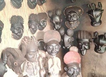 cameroon/bamenda/shop/shackoleah-museum