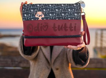 italy/via-francigena/shop/punteggiatura-borse-handmade