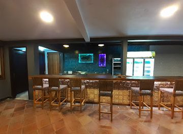 indonesia/maluku-islands/shop/spice-island-divers-resort