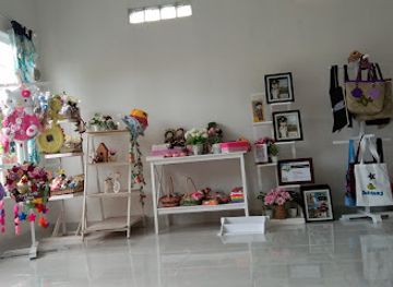 indonesia/bangka-belitung-islands/shop/allisa-s-souvenir-belitong