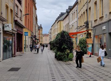 france/lorraine/shop/centre-commercial-la-cour-des-capucins
