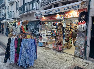 portugal/lisbon/shop/souvenir-de-lisboa