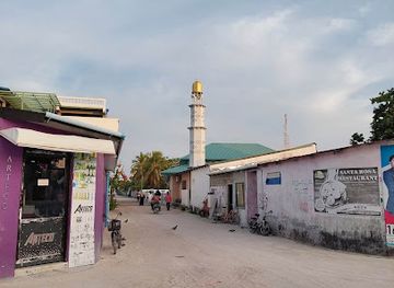 maldives/thulusdhoo/shop/arteco