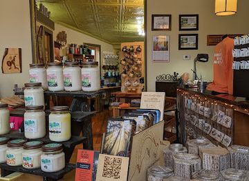 new-york/old-forge/shop/life-in-the-adk