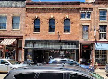 illinois/galena-historic-district/shop/carlotta-s