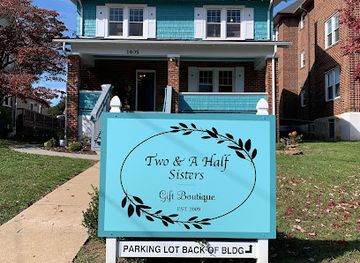 virginia/roanoke/old-southwest/shop/two-a-half-sisters