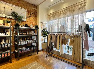 virginia/charlottesville/shop/bittersweet