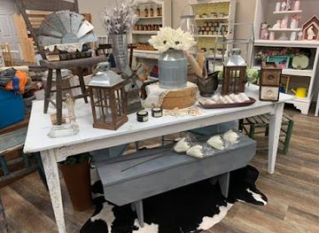 mississippi/desoto-national-forest/shop/the-attic