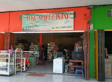 indonesia/raja-ampat/shop/toko-maros-indah