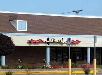 pennsylvania/erie/shop/barbara-s-hallmark-shop