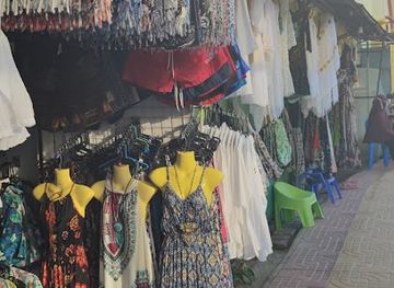 thailand/koh-phi-phi/shop/tonsai-east-shopping-alleyway