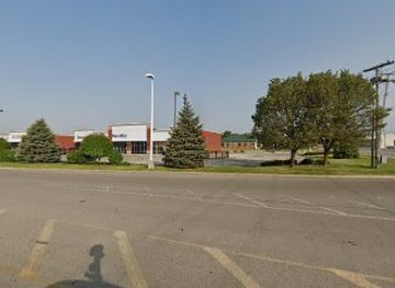 indiana/elkhart/shop/goshen-village-shoppes