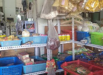 myanmar-burma/hsipaw/shop/ko-maonu