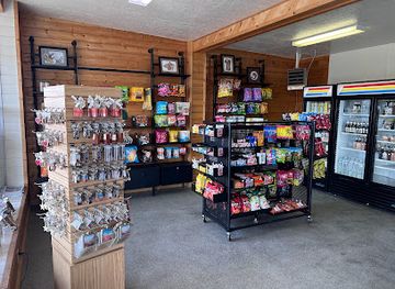 utah/panguitch/shop/red-canyon-village-gifts-and-apparel