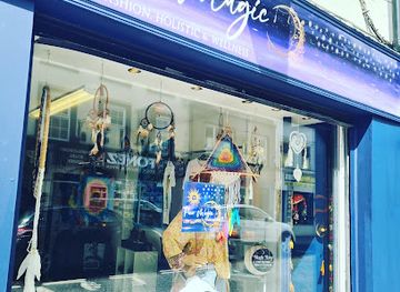 united-kingdom/armagh/shop/pure-magic-boutique