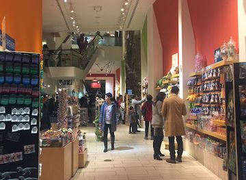 new-york/new-york-city/shop/the-museum-shop