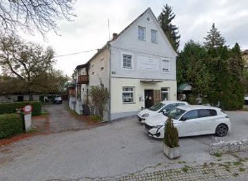 austria/graz/andritz/shop/wooder-white