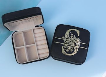 saint-kitts-and-nevis/dieppe-bay-town/shop/sophie-s-creations