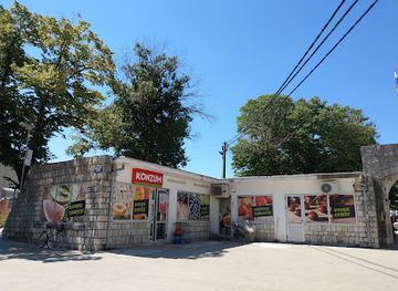 croatia/peljesac-peninsula/shop/konzum