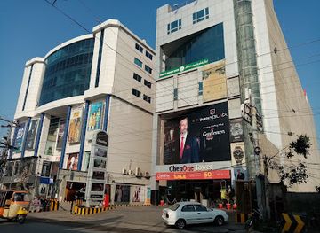 pakistan/central-punjab/shop/chenone-tower-multan