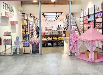 new-caledonia/ile-des-pins/shop/fenua-shopping-pont-des-francais