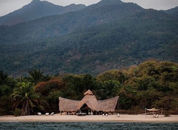 tanzania/mahale-mountains/shop/mahale-mountains-national-park