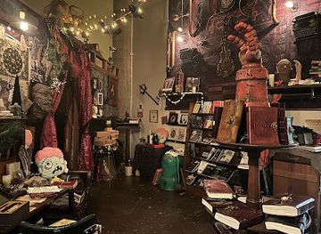 connecticut/the-quiet-corner/shop/curioporium