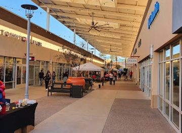 arizona/maricopa-county/shop/tanger-outlets-phoenix