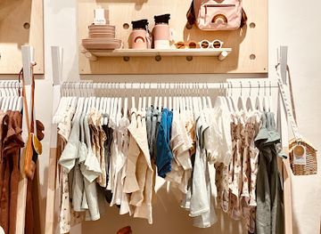 curacao/jan-thiel-beach/shop/milk-curacao