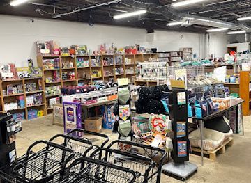 wisconsin/appleton/shop/outside-the-box-family-llc