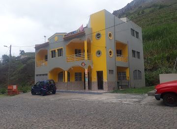 cabo-verde/santo-antao/shop/mercario-oliveiro