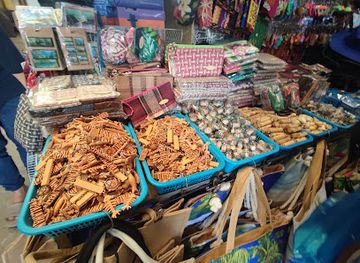 philippines/palawan/shop/pasalubong-center