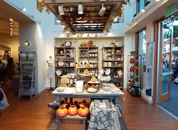 california/anaheim/downtown-disney-district/shop/disney-home