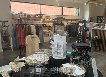 Square 1 Boutique
