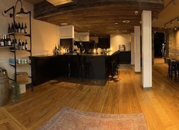 canada/kingston-and-the-islands/shop/curate-social