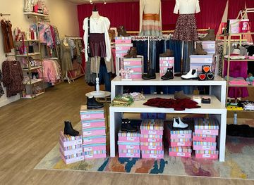 mississippi/hattiesburg/shop/izzy-b-tween-boutique