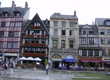 france/rouen/vieux-rouen/shop/rouen-souvenirs