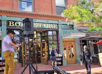 Pearl Street Mall