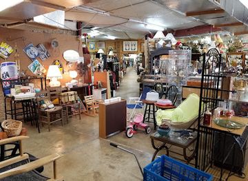 alabama/weiss-lake/shop/411-antiques