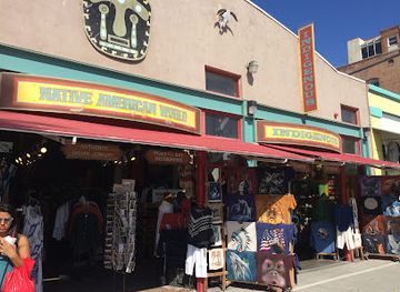 california/venice-beach/shop/native-american-world-indigenous