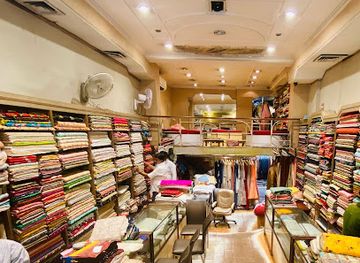 india/delhi/south-extension/shop/um-moolchand-india-emporium