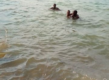 zambia/kalambo-falls/shop/leamal-communications