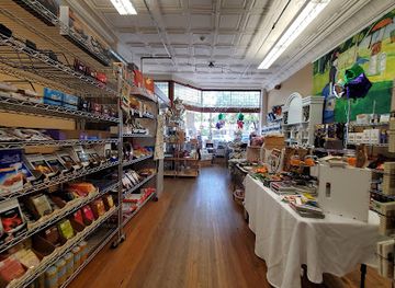 kansas/lawrence/shop/au-marche