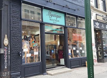 new-york/new-york-city/shop/mystique-boutique-nyc