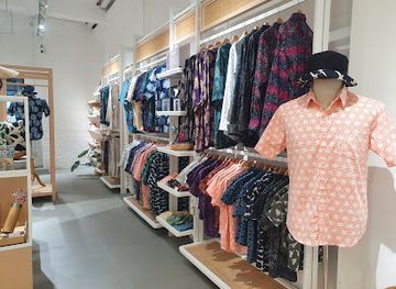 malaysia/kuala-lumpur/shop/batik-boutique-the-row